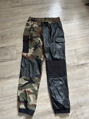 Like an Angel Camouflage & Black Patchwork Cargo Pants with Mixed Fabrics